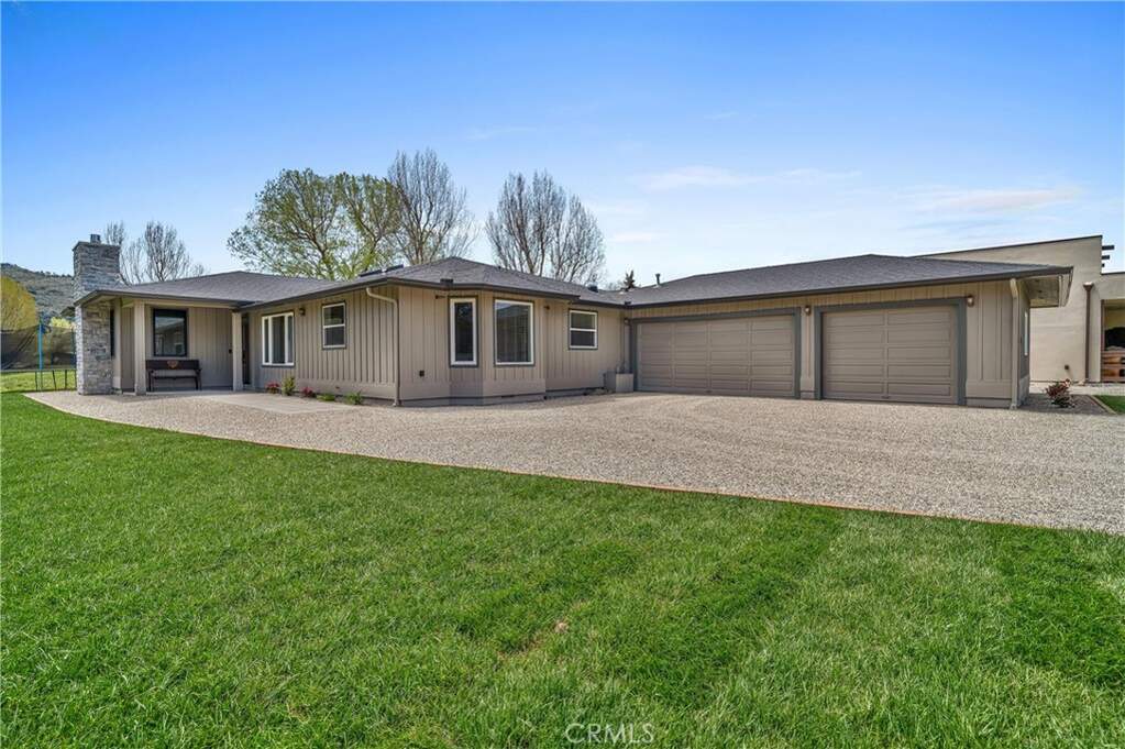 29700 Pinedale