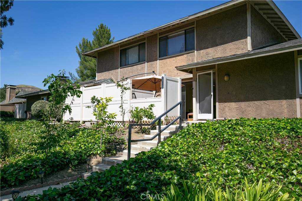 28729 Conejo View Drive, Agoura Hills, CA 91301