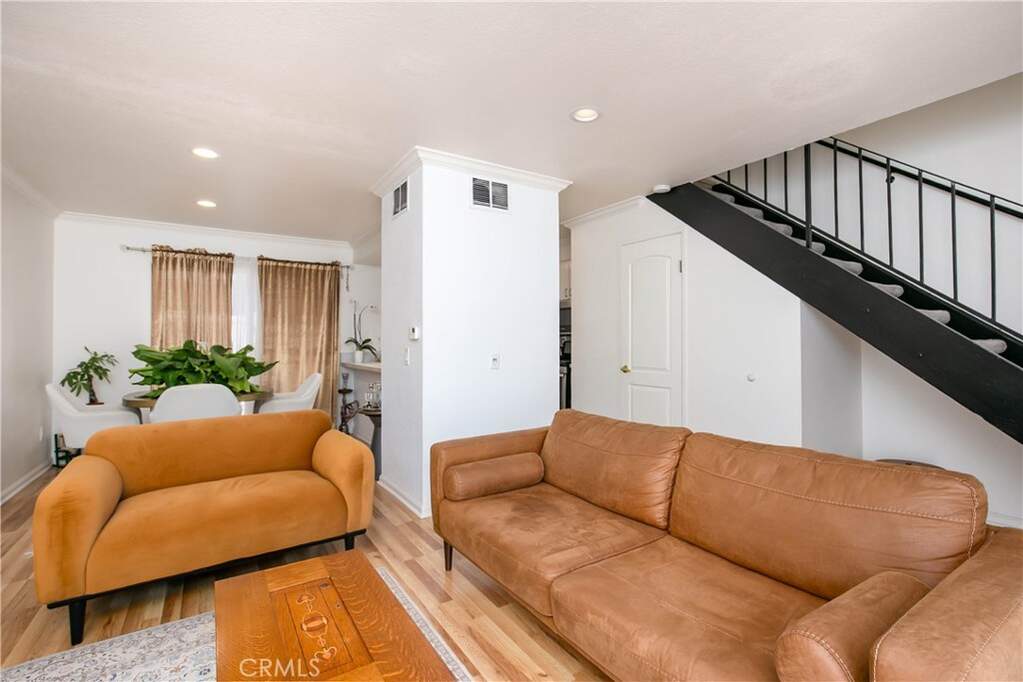 28729 Conejo View Drive, Agoura Hills, CA 91301