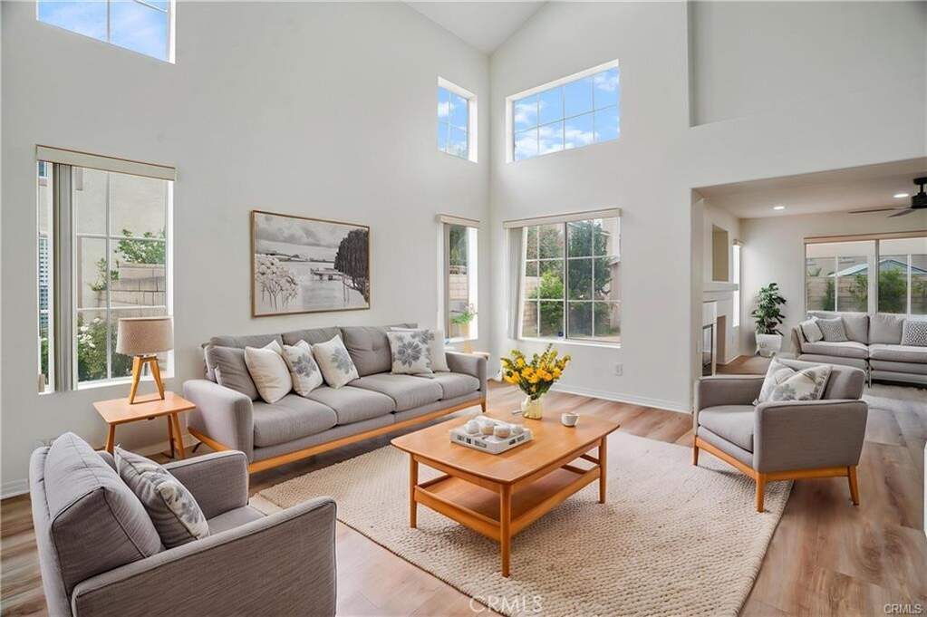701 Caliente Way, Oxnard, CA 93036