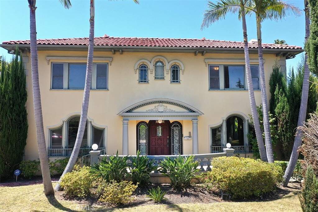 101 S Windsor Boulevard, Los Angeles, CA 90004