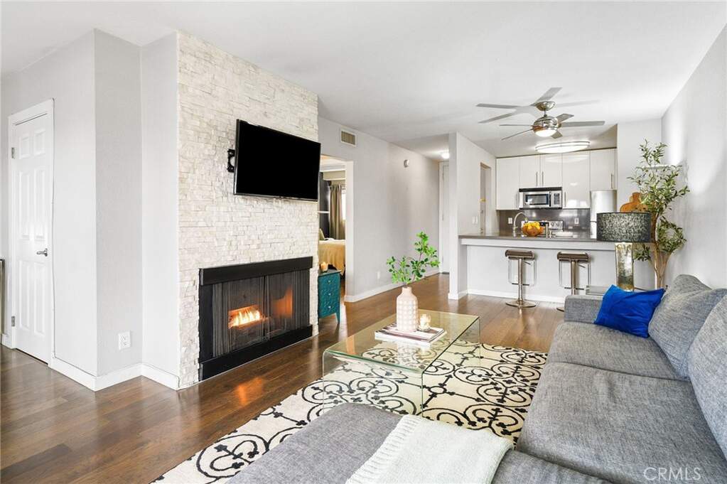 141 S Clark Drive #326, West Hollywood, CA 90048