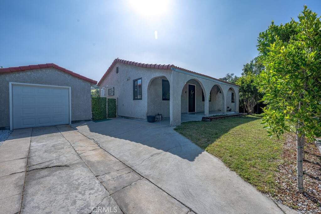 2417 W Avenue 30, Los Angeles, CA 90065