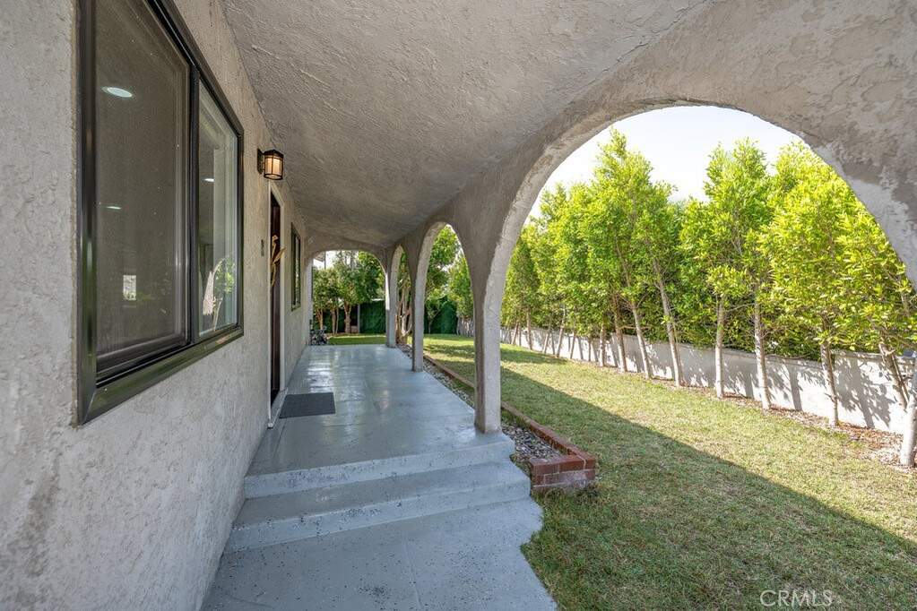 2417 W Avenue 30, Los Angeles, CA 90065