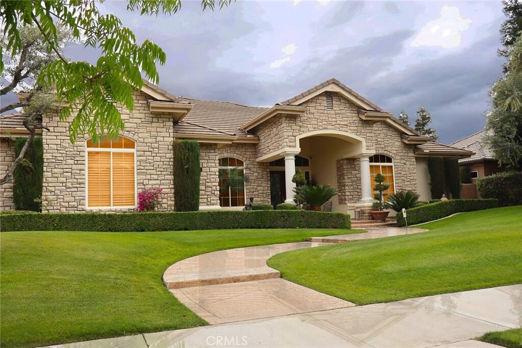 11419 Harrington Street, Bakersfield, CA 93311