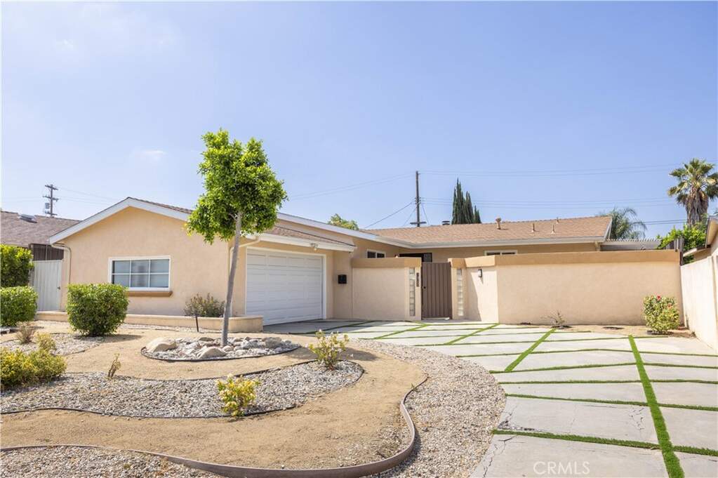 14700 Clymer Street, San Fernando, CA 91345