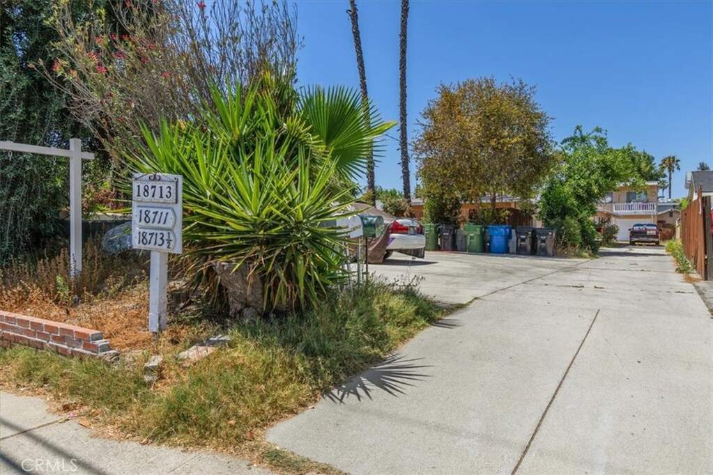 18713 Vanowen Street, Reseda, CA 91335