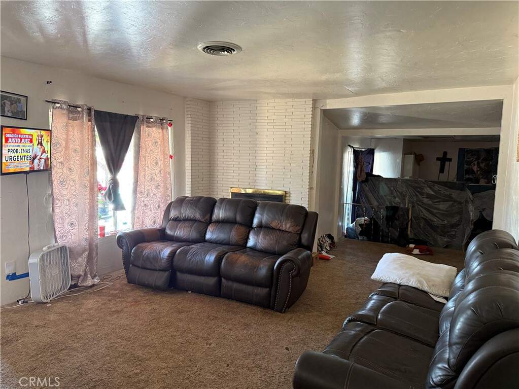 2417 Edwards Avenue, Bakersfield, CA 93306