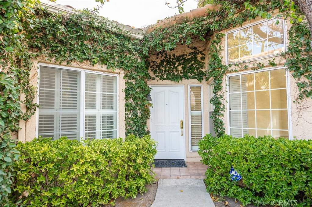 26604 Marigold Court, Calabasas, CA 91302