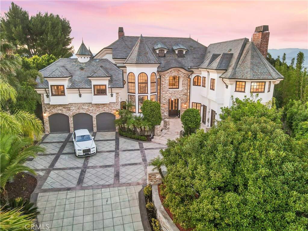 13320 Mulholland Drive, Beverly Hills, CA 90210