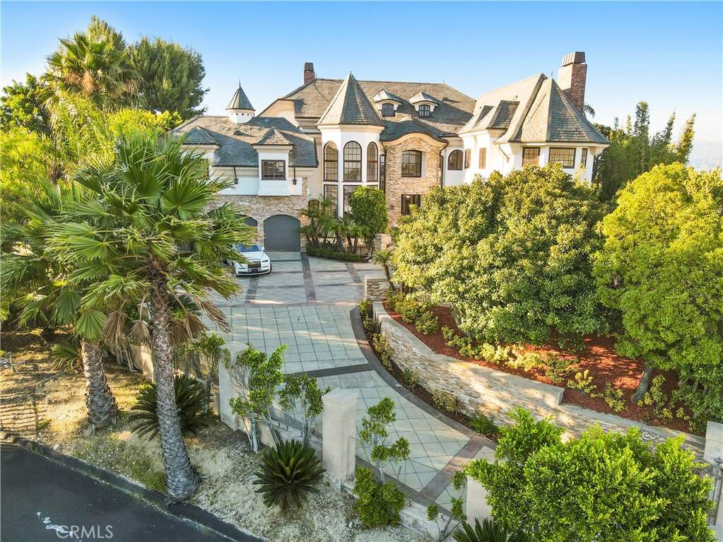 13320 Mulholland Drive, Beverly Hills, CA 90210
