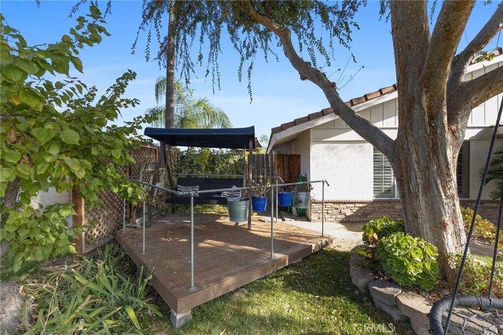 414 Hillard Street, Taft, CA 93268