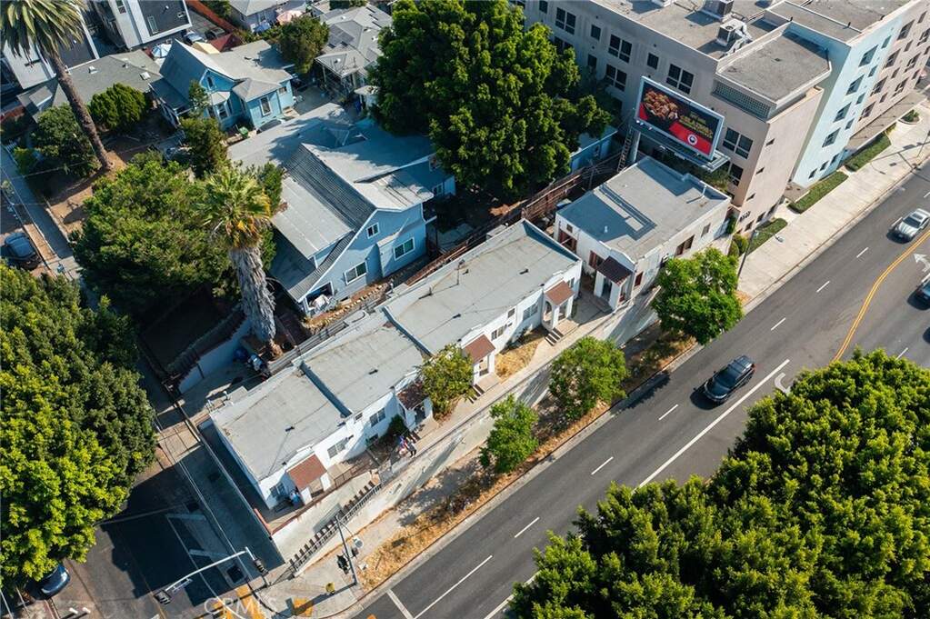 272 S Burlington Avenue, Los Angeles, CA 90057 | MLS# SR26039651 ...