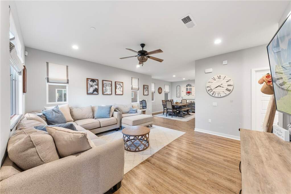 1122 San Elijo Road S, San Marcos, CA 92078
