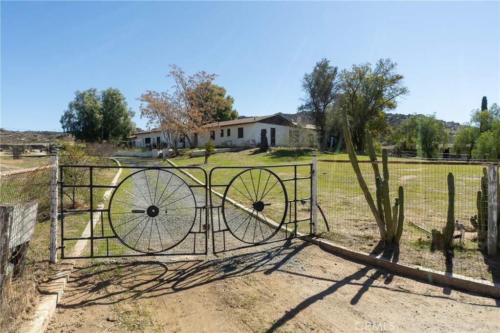 22236 Rosary Avenue, Nuevo, CA 92567