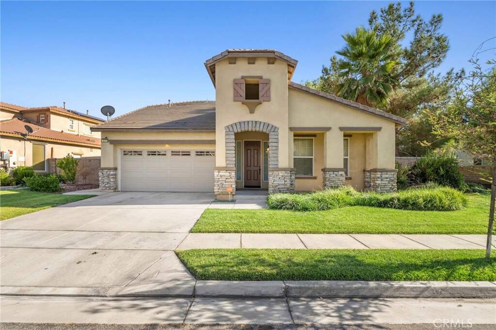 3175 Sand Pine Trail, Hemet, CA 92545