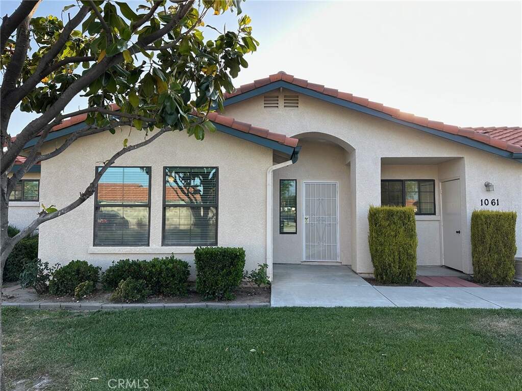 1061 Mountain View Drive, Hemet, CA 92545