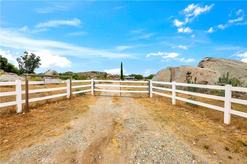 29215 Blanik Avenue, Nuevo, CA 92567