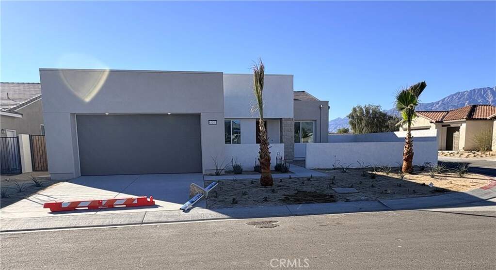 65103 Avenida De Nuves, Desert Hot Springs, CA 92240 | MLS# SW26026699 ...