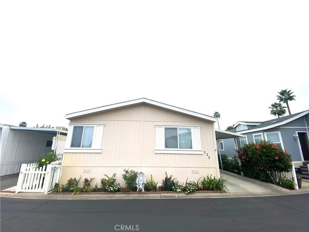 1205 Cypress #122, San Dimas, CA 91773