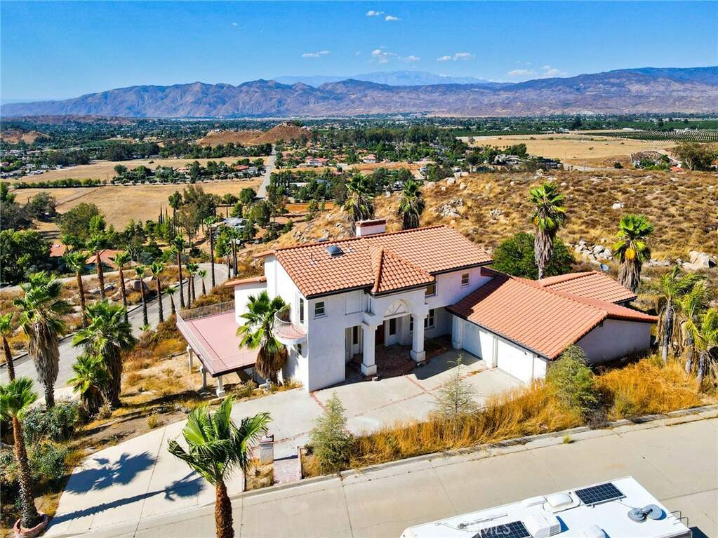 42520 Brix Road, Hemet, CA 92544