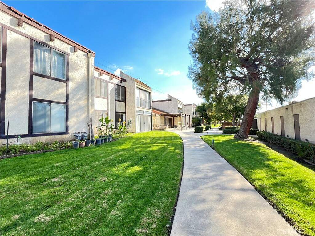 4501 Peck Road #37, El Monte, CA 91732