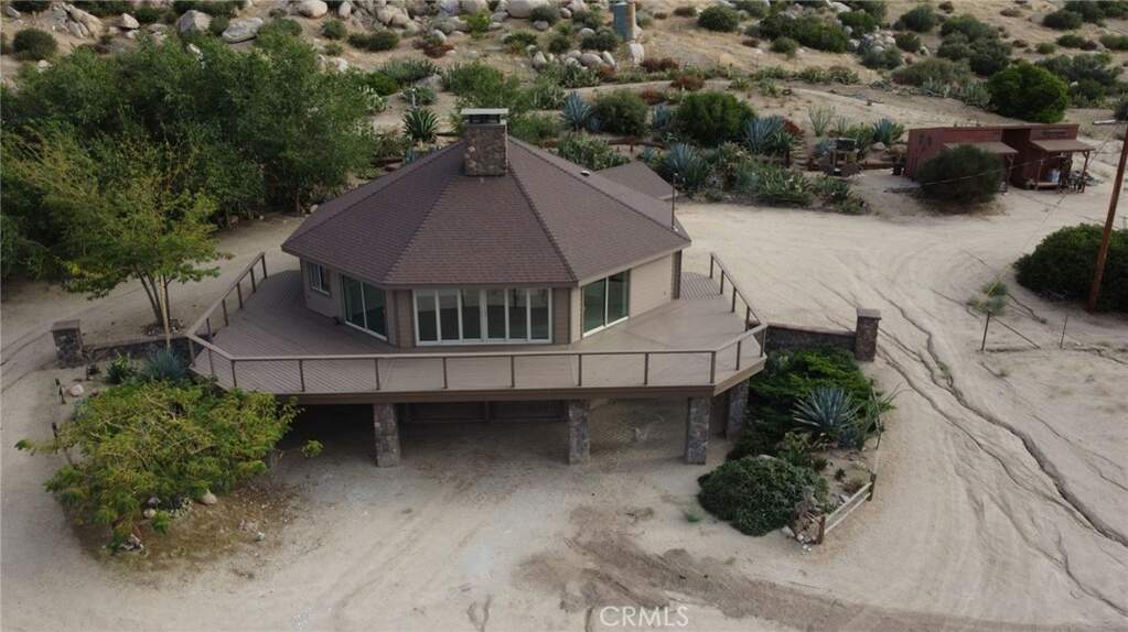 5646 Minna Gombell Lane, Pioneertown, CA 92268