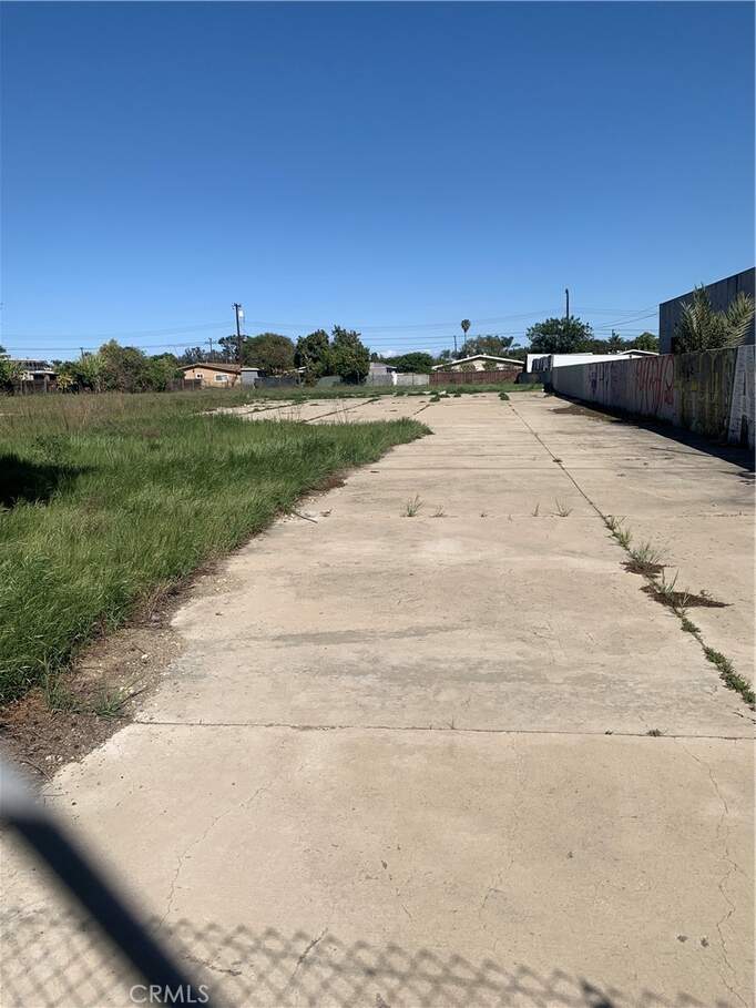 11145 Central Avenue, Montclair, CA 91763