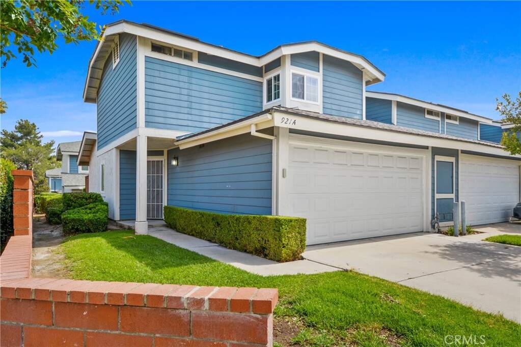 921 Boon Place #A, Corona, CA 92881