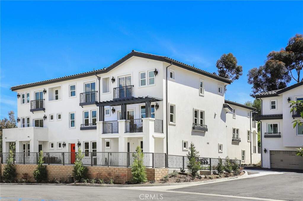 23 Turnburry Avenue, Phillips Ranch, CA 91766