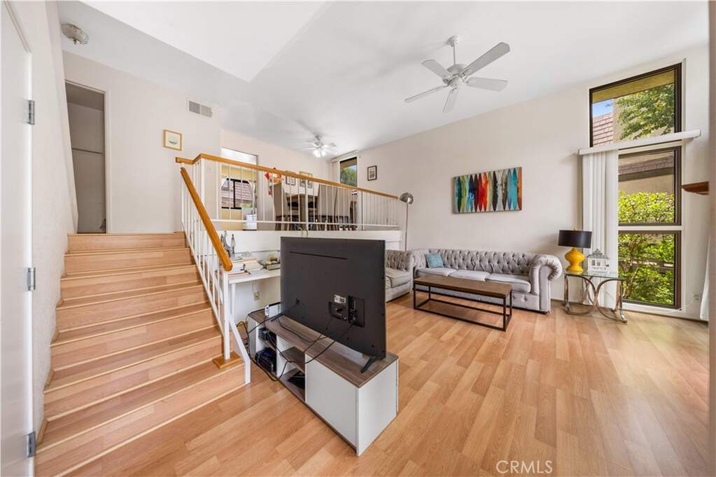 9000 Vanalden Avenue #160, Northridge, CA 91324