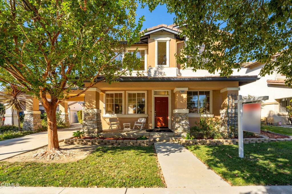 7565 Eisenhower Street, Ventura, CA 93003