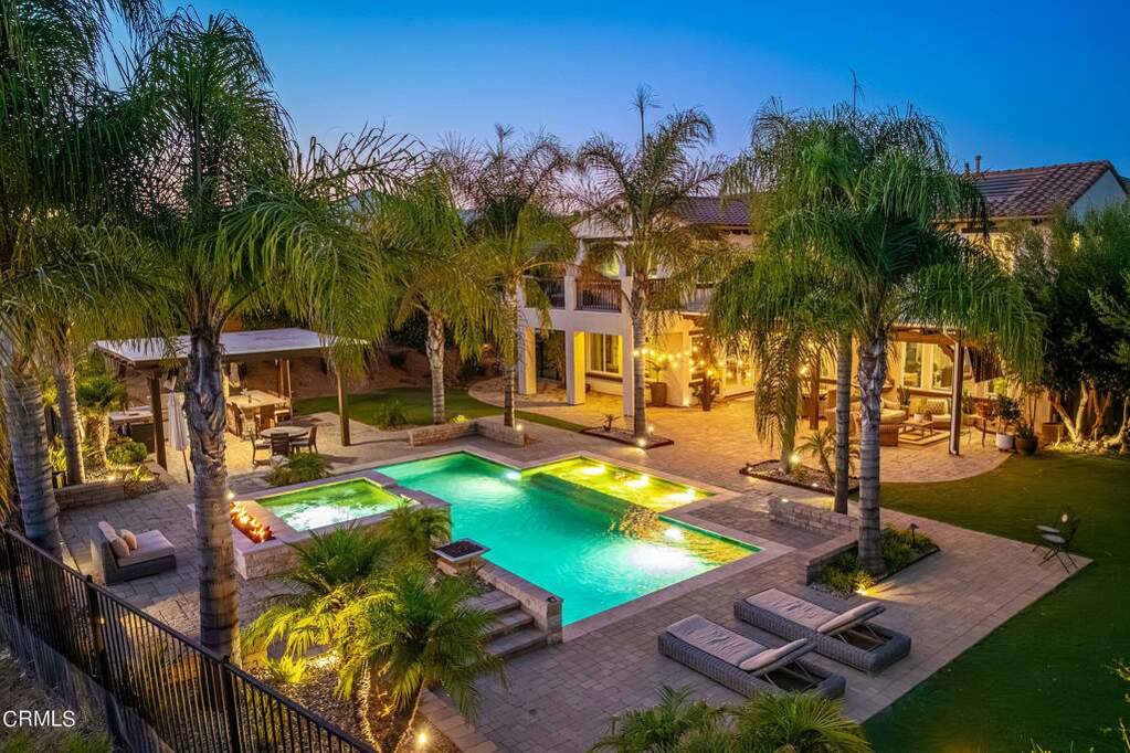 7325 Elk Run Way, Moorpark, CA 93021