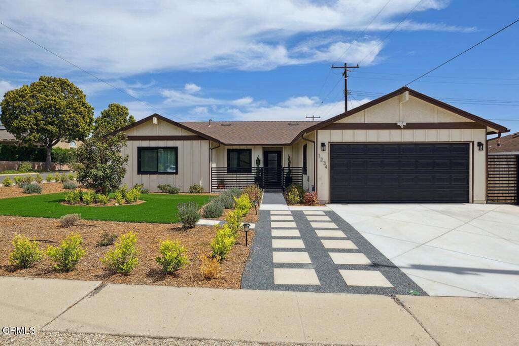 1234 Mead Avenue, Ventura, CA 93004