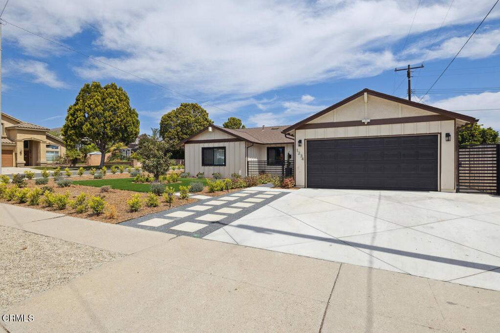 1234 Mead Avenue, Ventura, CA 93004