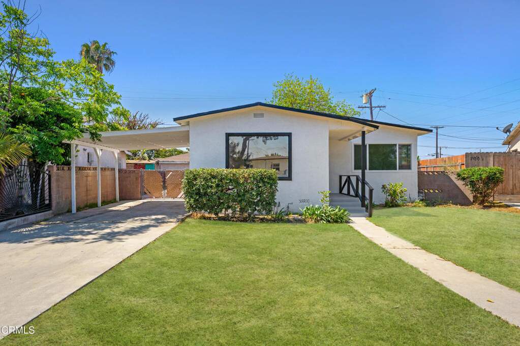 704 E 103rd Place, Los Angeles, CA 90002