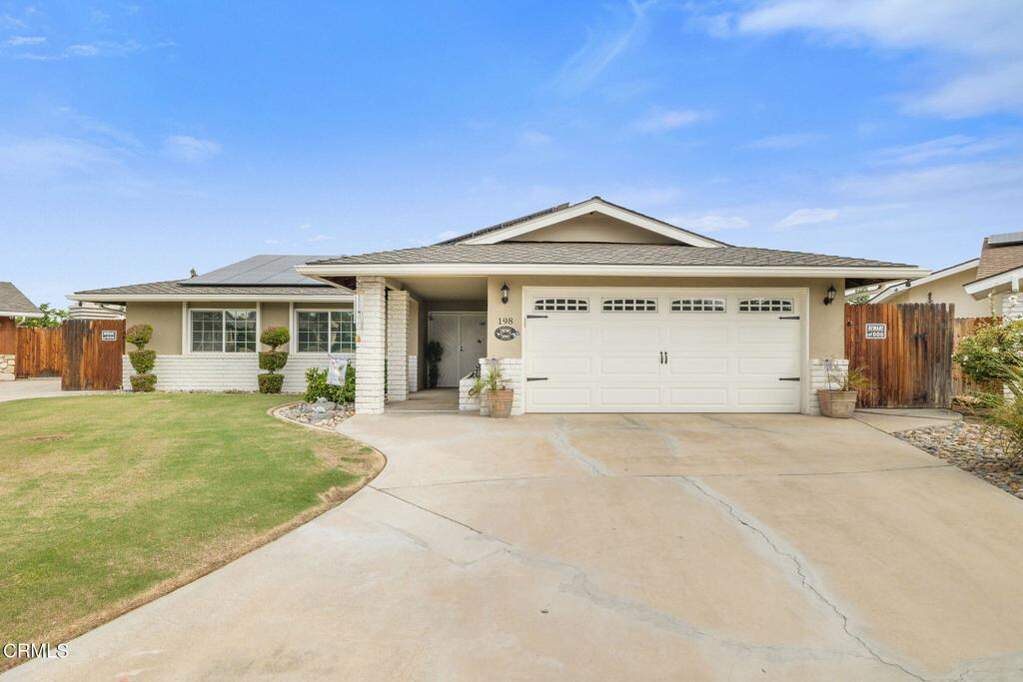 198 Pelham Court Bakersfield CA 93309 MLS# V1 32563 Christie #39 s