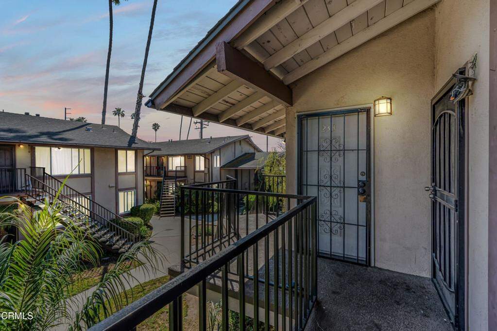 1920 N H Street #233, Oxnard, CA 93036 | MLS# V1-35632 | Christie's ...