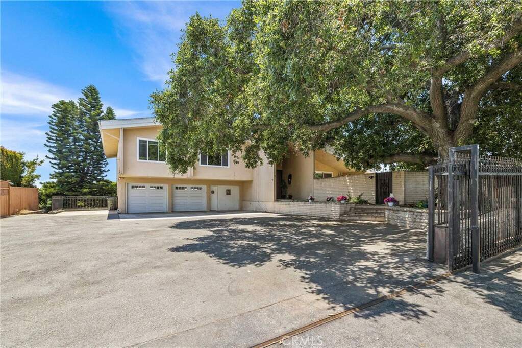 1820 Sharpless Drive, La Habra Heights, CA 90631
