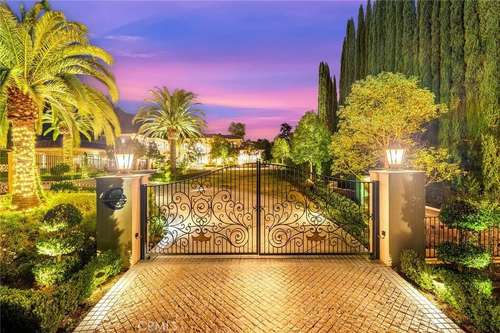 100 Palm Hill Lane, Bradbury, CA 91008
