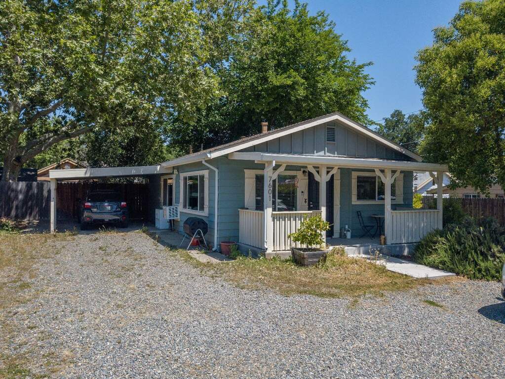 7601 Twin Oaks is a 3 bedroom home at the front of the property and has been extensively remodeled and roof replaced at 7601-7611 Twin Oaks Avenue, Citrus Heights, CA 95610