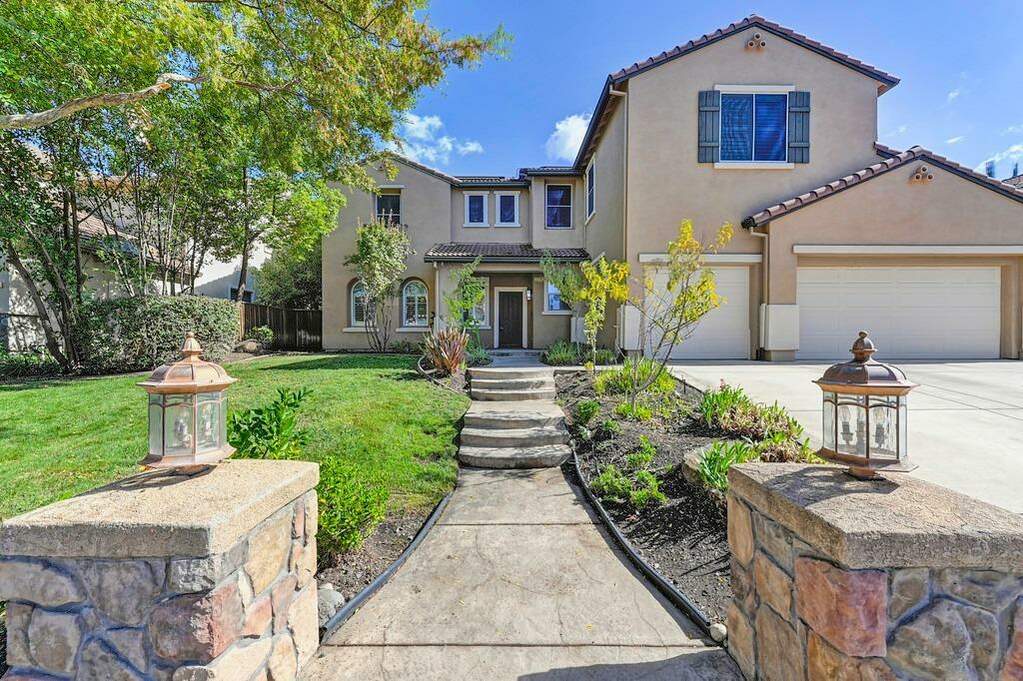 6404 Cosmos Ct., Rocklin, CA 95677