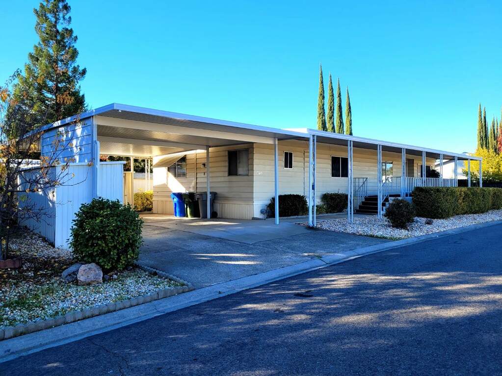 472 Christopher Street 32, Folsom, CA 95630 MLS 223112390