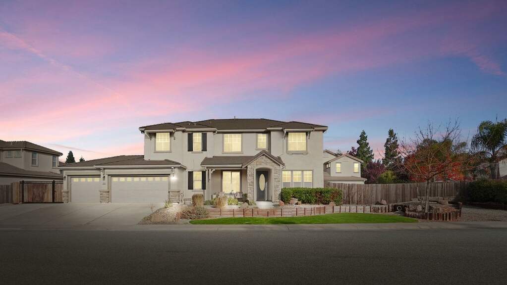 568 Hamstead Drive, Galt, CA 95632