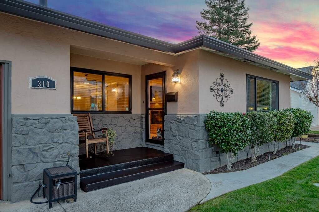 310 Zola Avenue, Roseville, CA 95678 | MLS# 224003757 | Christie's ...
