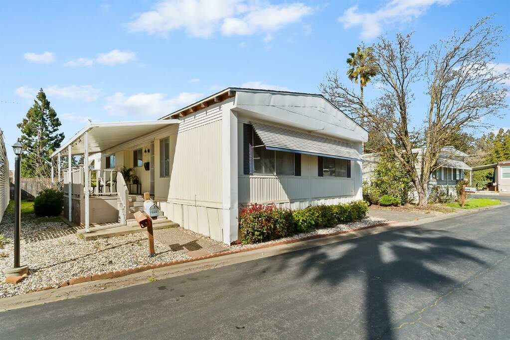 10035 Mills Station Road #109, Sacramento, CA 95827