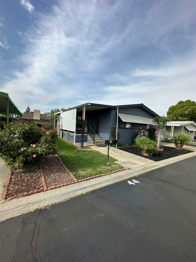 44 N Rancho Grande Circle, Atwater, CA 95301 MLS 224004960 Christie's International Real