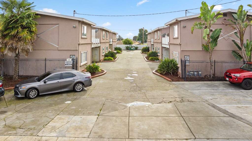 405 Sycamore Avenue, Hayward, CA 94544 MLS 224006367 Christie's