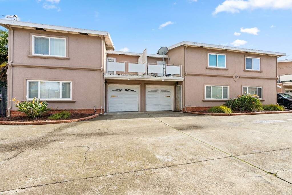 405 Sycamore Avenue, Hayward, CA 94544 MLS 224006367 Christie's