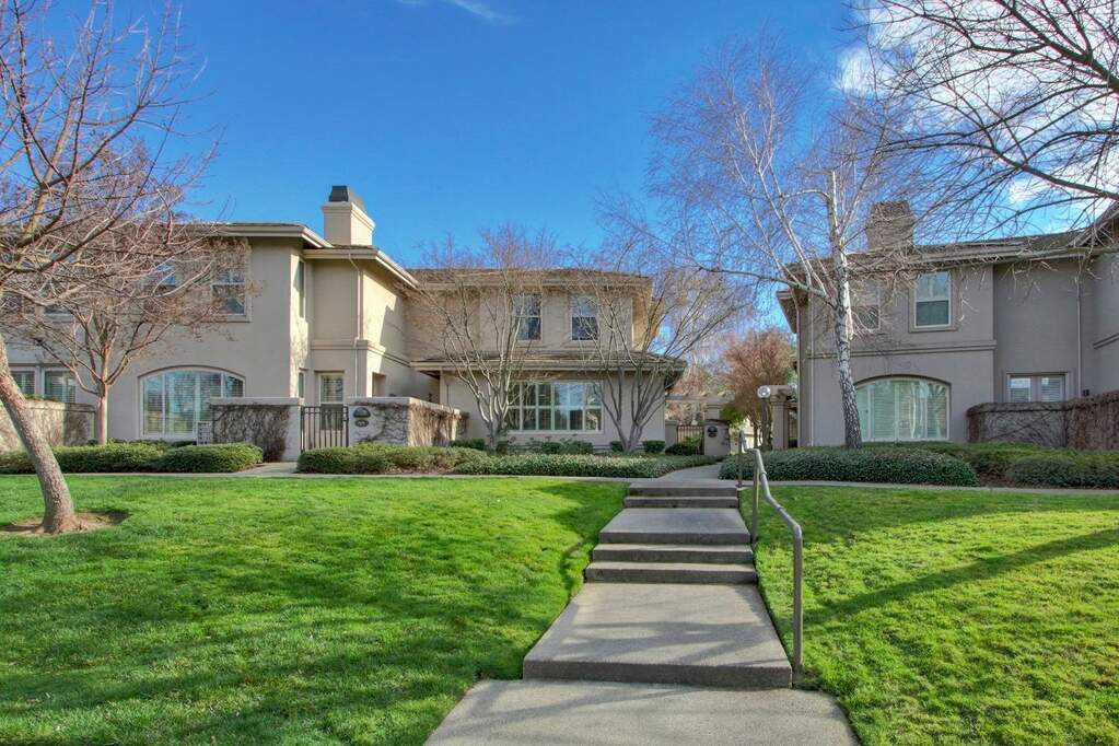 11285 Stanford Court Lane #703, Gold River, CA 95670
